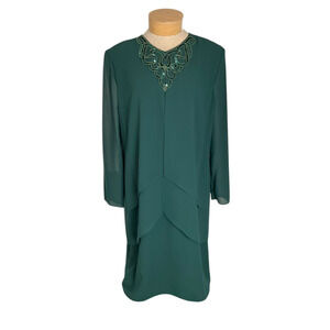 After Dark Green Beaded Neckline Layered Hem Sheer Sleeve Formal Dress XL